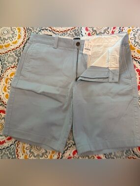 New with Tags Men’s 9” Blue Casual Shorts- j.crew - size 32